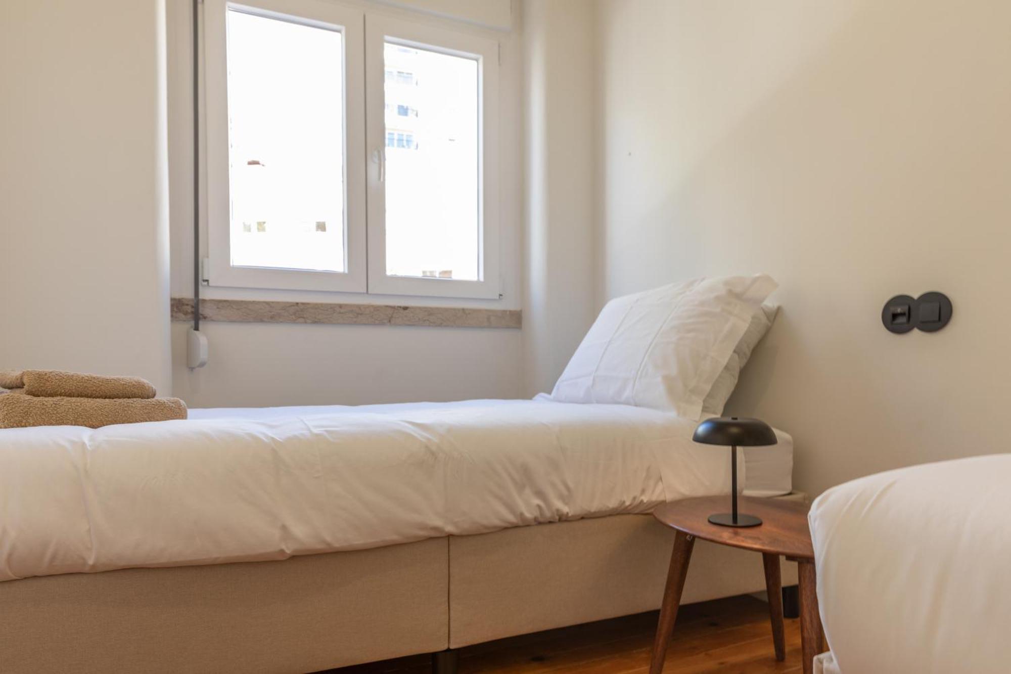 Alvalade 58 - Charming 2 Bedroom Apartment With Ac Near The Airport And City Center 리스본 외부 사진
